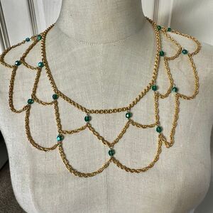 Vintage Gold-Tone Draped Chain Bib Necklace with Emerald Green Glass Beads